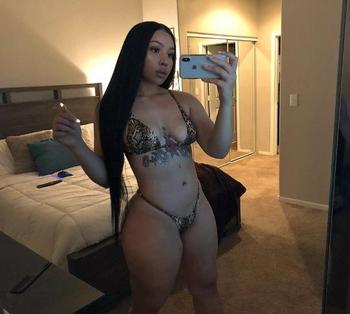  470-205-0547, 24  female escort, Atlanta