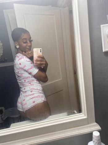 Coco, 25  female escort, Atlanta