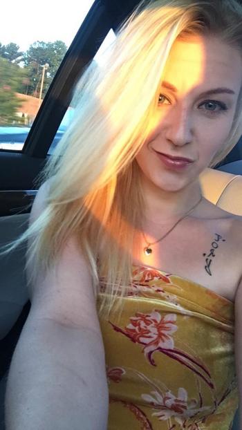 4047815951, 20 Caucasian female escort, Atlanta