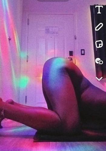 Juicy, 24  female escort, Atlanta