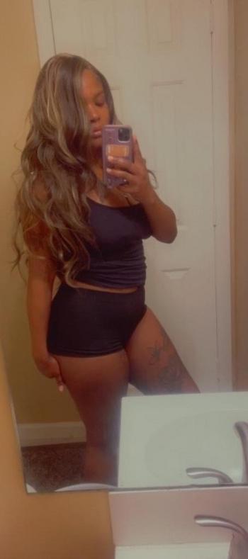Julie , 27  female escort, Atlanta