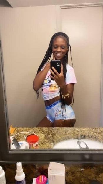 Coco, 22  female escort, Atlanta