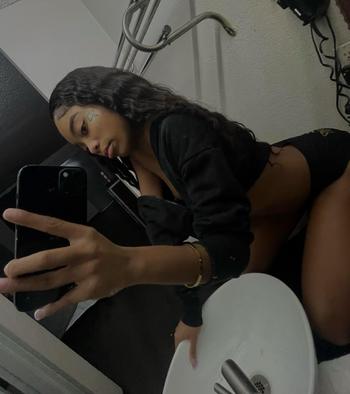 470-921-6489, 32  female escort, Atlanta